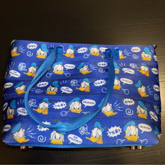 Harvey’s mini streamline tote, Disney Donald Duck seatbelt bag - Picture 10 of 10